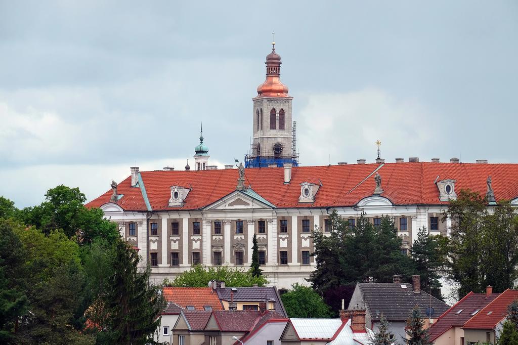 Hotel Kreta Kutná Hora Kültér fotó